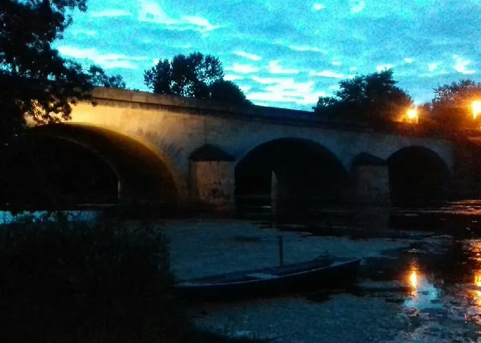 Prázdninový dům The Secret Gem Or The Hidden Gem Or Both Together Montreuil-Bellay